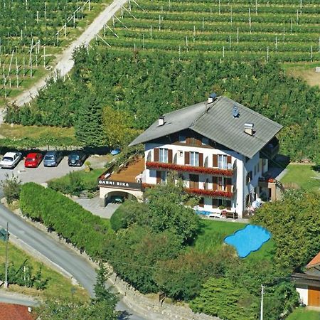 Garni Rika Bed & Breakfast Parcines Exterior photo
