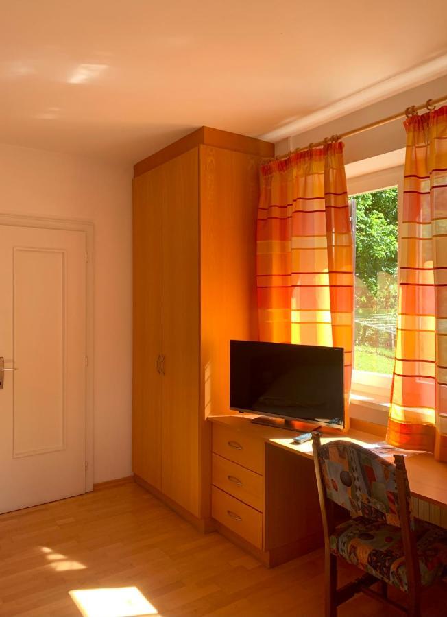 Garni Rika Bed & Breakfast Parcines Exterior photo